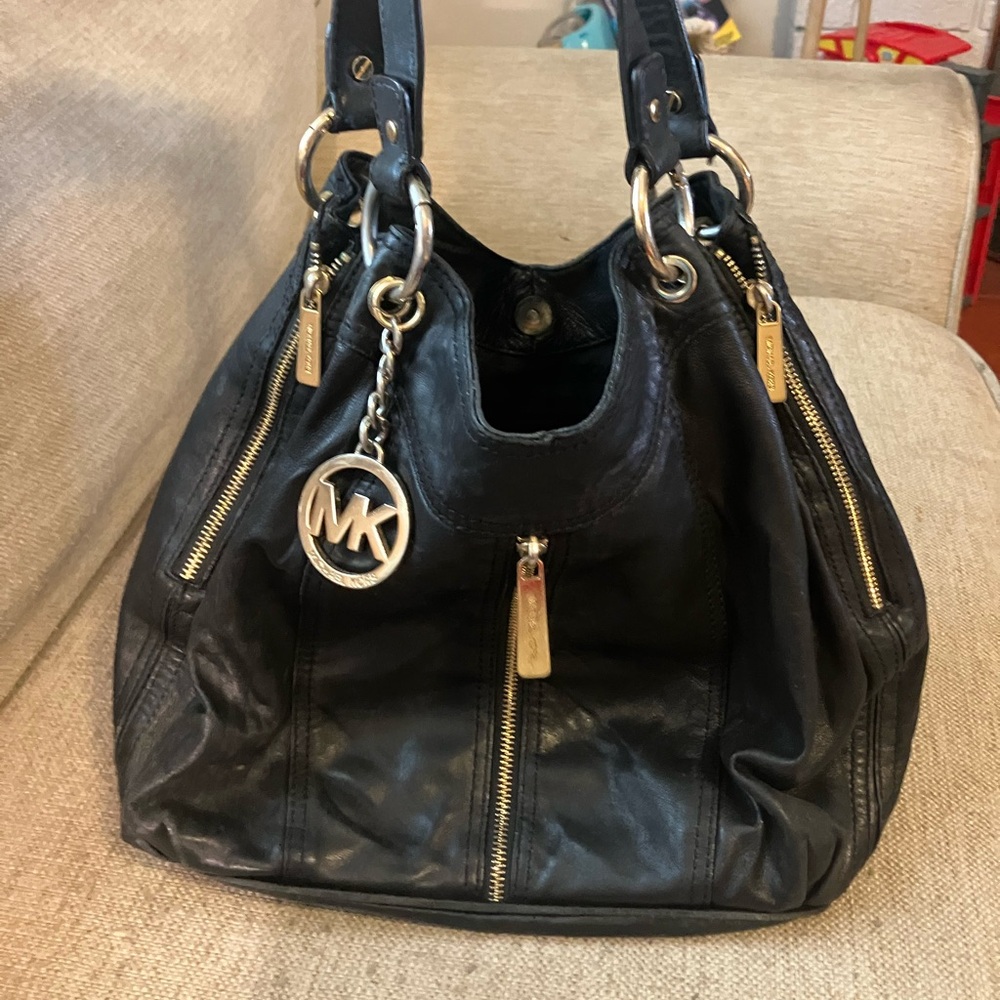 Michael Kors Black Leather Tote Bag - Picture 3 of 9